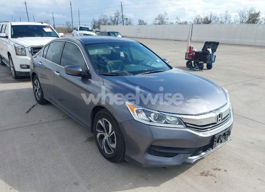 2017 Honda Accord LX (VIN 1HGCR2F37HA112642) main photo