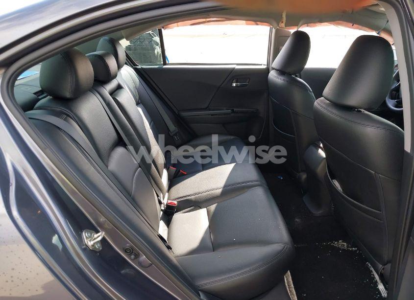 Photo 8 of 2017 Honda Accord LX (VIN 1HGCR2F37HA112642)