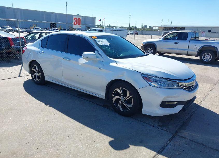 2017 Honda Accord LX (VIN 1HGCR2F37HA121180) main photo