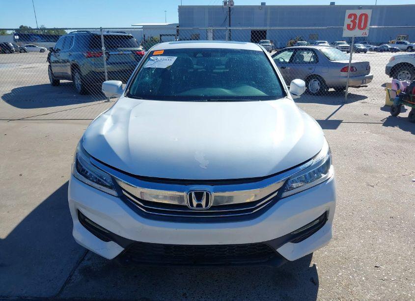 Photo 12 of 2017 Honda Accord LX (VIN 1HGCR2F37HA121180)