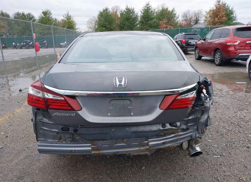 Photo 17 of 2017 Honda Accord LX (VIN 1HGCR2F37HA166586)