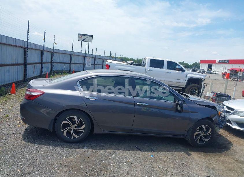 Photo 14 of 2017 Honda Accord LX (VIN 1HGCR2F37HA170833)