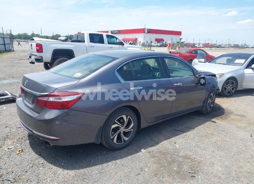 Photo 4 of 2017 Honda Accord LX (VIN 1HGCR2F37HA170833)