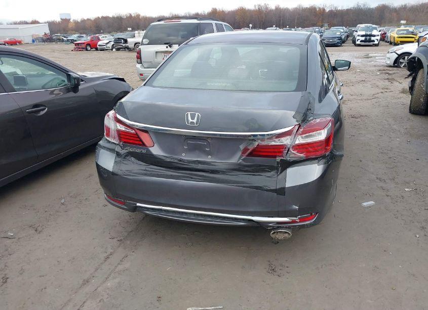 Photo 18 of 2017 Honda Accord LX (VIN 1HGCR2F37HA243182)