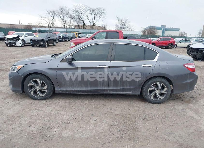 Photo 14 of 2017 Honda Accord LX (VIN 1HGCR2F37HA301257)