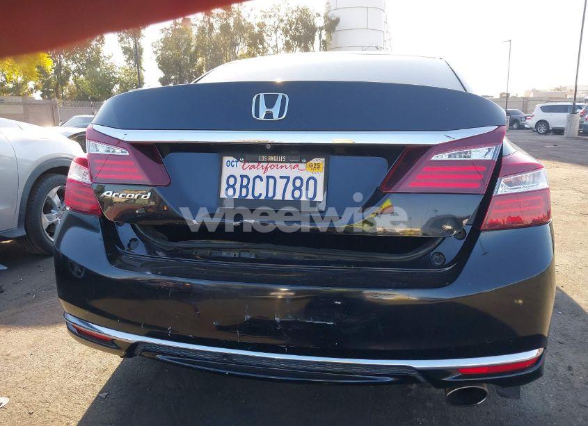 Photo 6 of 2017 Honda Accord LX (VIN 1HGCR2F37HA305275)