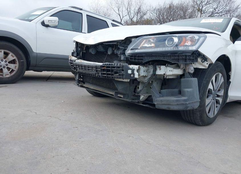 Photo 17 of 2013 Honda Accord LX (VIN 1HGCR2F38DA012415)