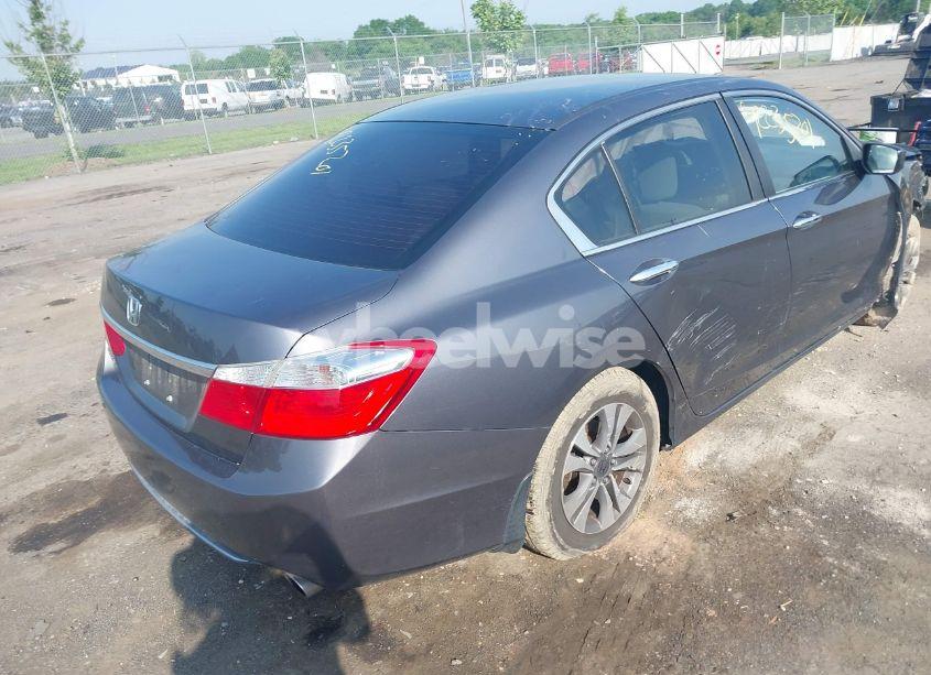 Photo 4 of 2013 Honda Accord LX (VIN 1HGCR2F38DA030347)
