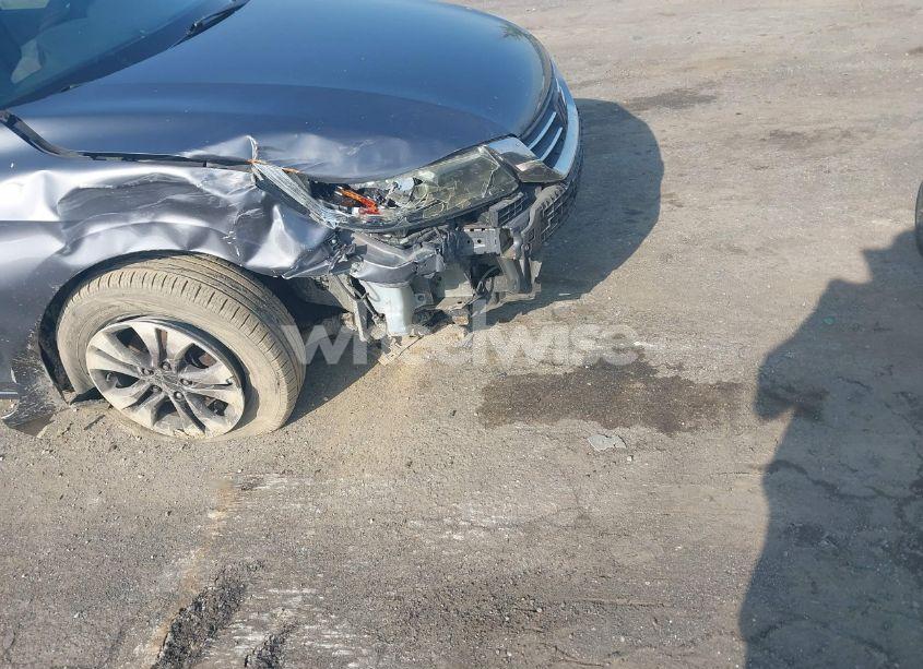 Photo 6 of 2013 Honda Accord LX (VIN 1HGCR2F38DA030347)