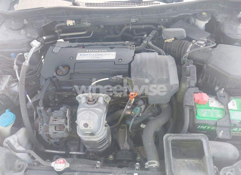Photo 10 of 2013 Honda Accord LX (VIN 1HGCR2F38DA038139)