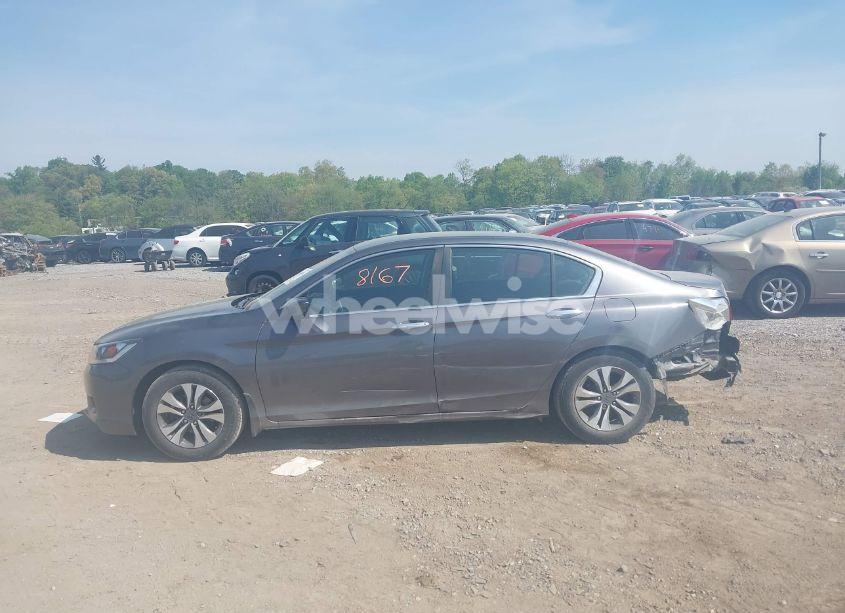 Photo 14 of 2013 Honda Accord LX (VIN 1HGCR2F38DA038139)