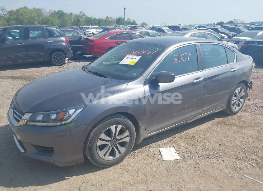Photo 2 of 2013 Honda Accord LX (VIN 1HGCR2F38DA038139)