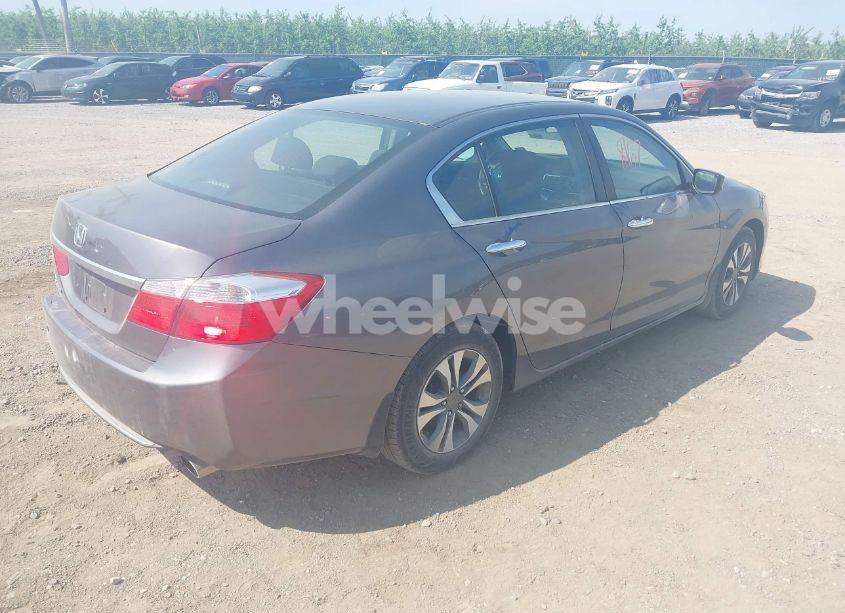 Photo 4 of 2013 Honda Accord LX (VIN 1HGCR2F38DA038139)