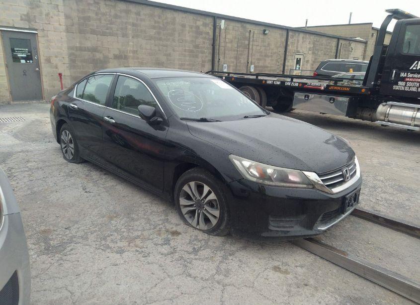 2013 Honda Accord LX (VIN 1HGCR2F38DA038321) main photo