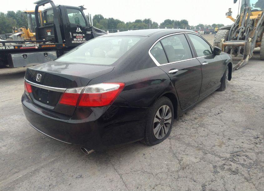Photo 4 of 2013 Honda Accord LX (VIN 1HGCR2F38DA038321)