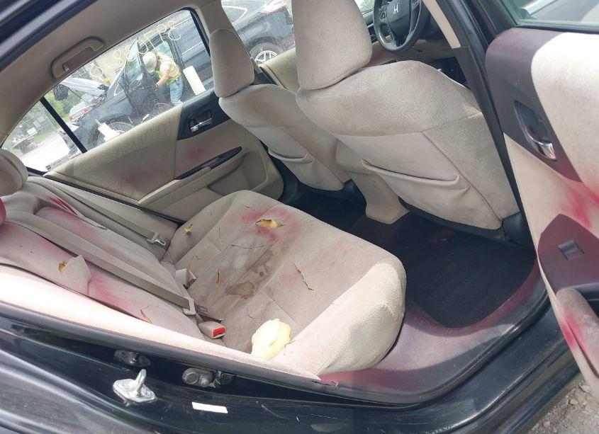 Photo 8 of 2013 Honda Accord LX (VIN 1HGCR2F38DA038321)