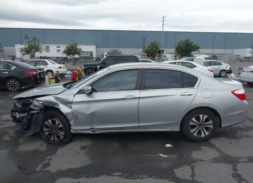 Photo 15 of 2013 Honda Accord LX (VIN 1HGCR2F38DA046239)
