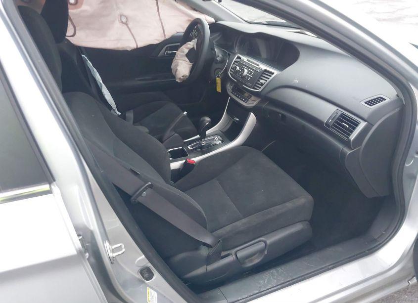 Photo 5 of 2013 Honda Accord LX (VIN 1HGCR2F38DA046239)