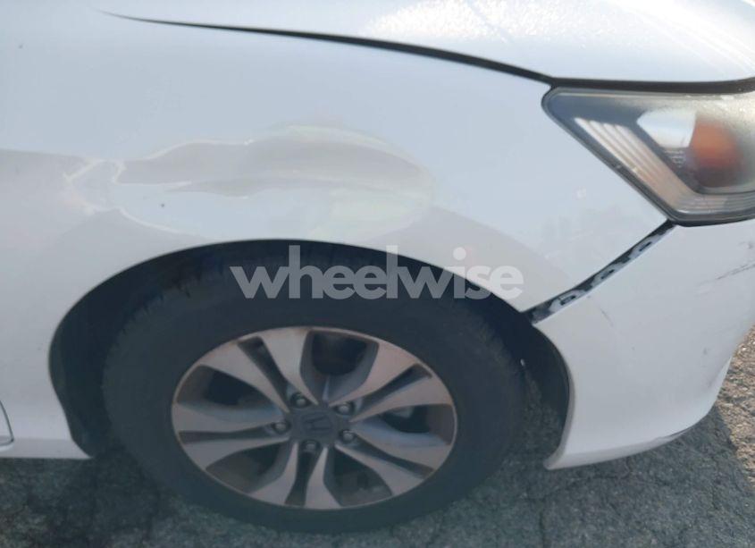 Photo 17 of 2013 Honda Accord LX (VIN 1HGCR2F38DA050209)