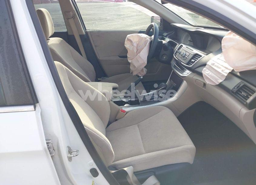 Photo 5 of 2013 Honda Accord LX (VIN 1HGCR2F38DA050209)