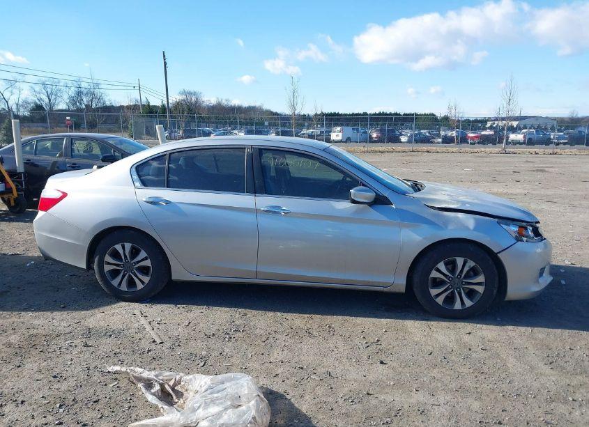 Photo 13 of 2013 Honda Accord LX (VIN 1HGCR2F38DA069925)