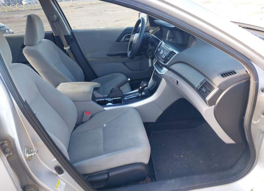 Photo 5 of 2013 Honda Accord LX (VIN 1HGCR2F38DA069925)