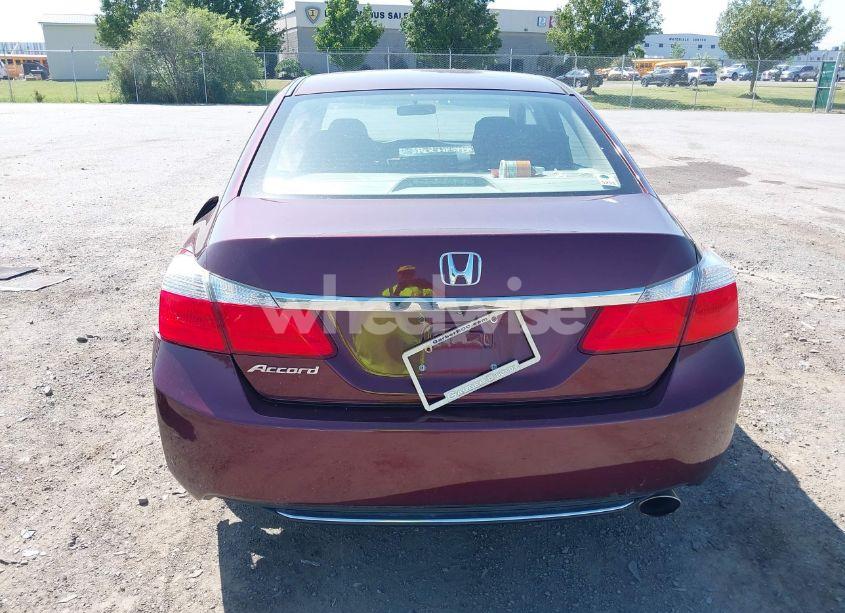 Photo 16 of 2013 Honda Accord LX (VIN 1HGCR2F38DA096297)