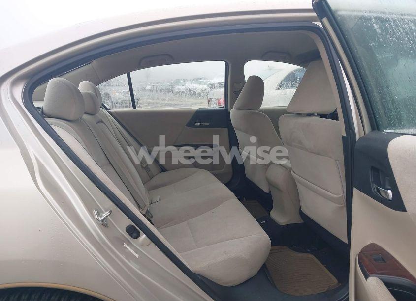 Photo 8 of 2013 Honda Accord LX (VIN 1HGCR2F38DA106763)