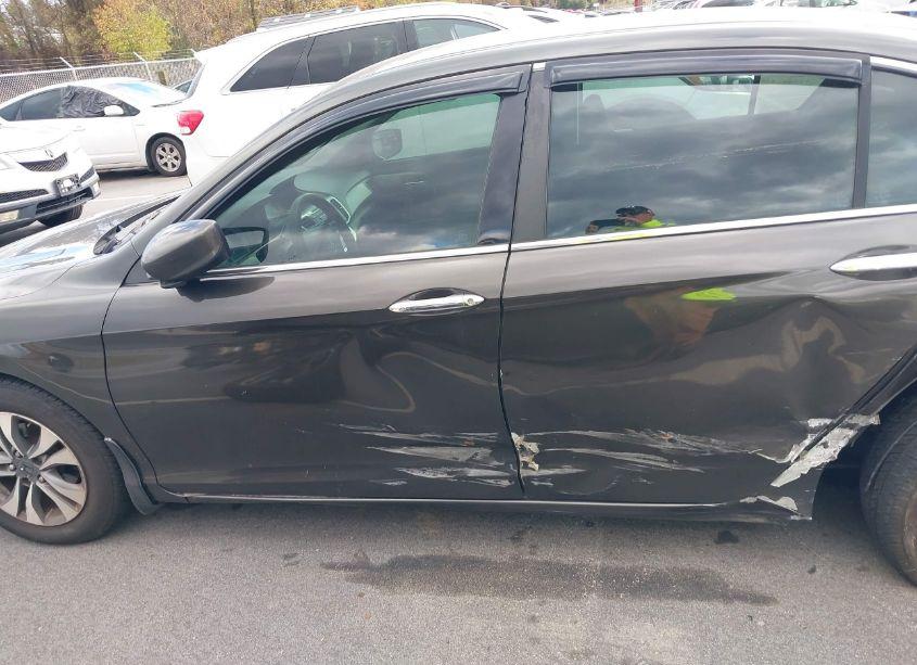 Photo 14 of 2013 Honda Accord LX (VIN 1HGCR2F38DA153002)