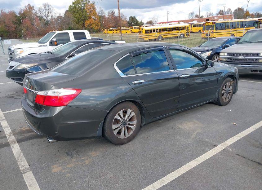 Photo 4 of 2013 Honda Accord LX (VIN 1HGCR2F38DA153002)