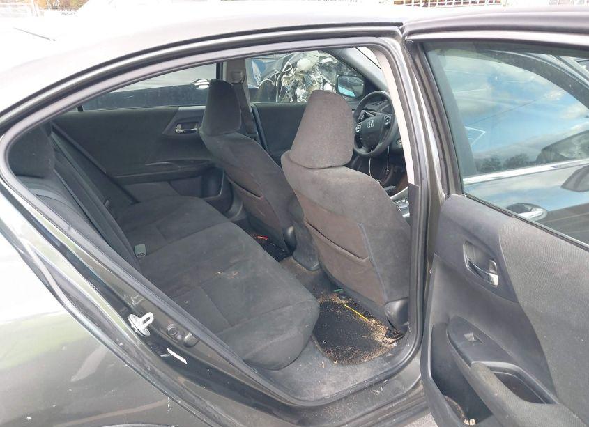 Photo 8 of 2013 Honda Accord LX (VIN 1HGCR2F38DA153002)