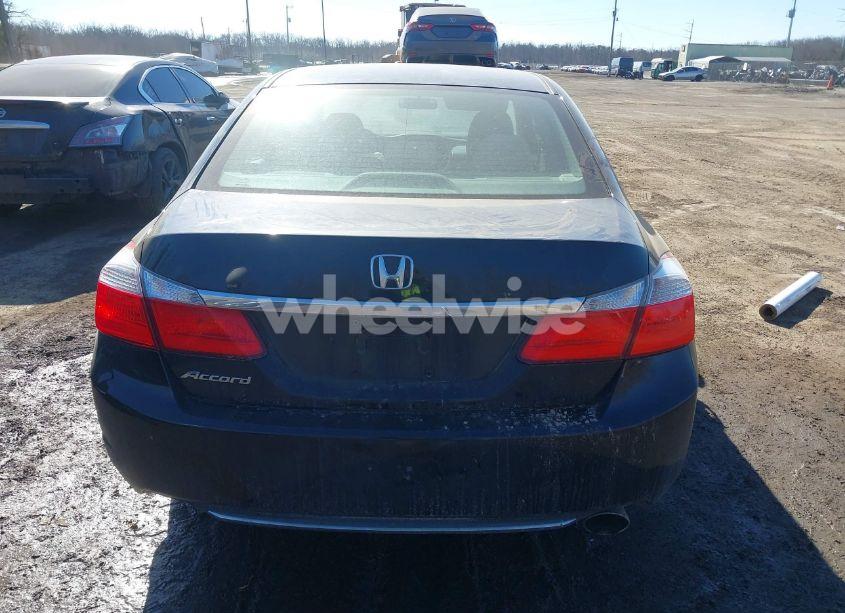 Photo 16 of 2013 Honda Accord LX (VIN 1HGCR2F38DA167756)