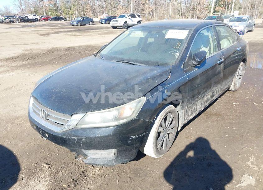 Photo 2 of 2013 Honda Accord LX (VIN 1HGCR2F38DA167756)