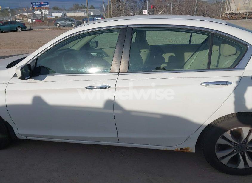 Photo 14 of 2013 Honda Accord LX (VIN 1HGCR2F38DA167871)