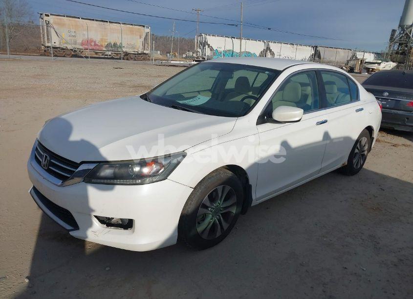 Photo 2 of 2013 Honda Accord LX (VIN 1HGCR2F38DA167871)