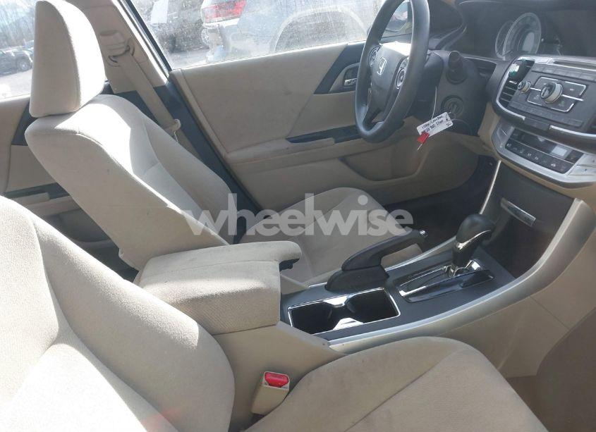 Photo 5 of 2013 Honda Accord LX (VIN 1HGCR2F38DA167871)