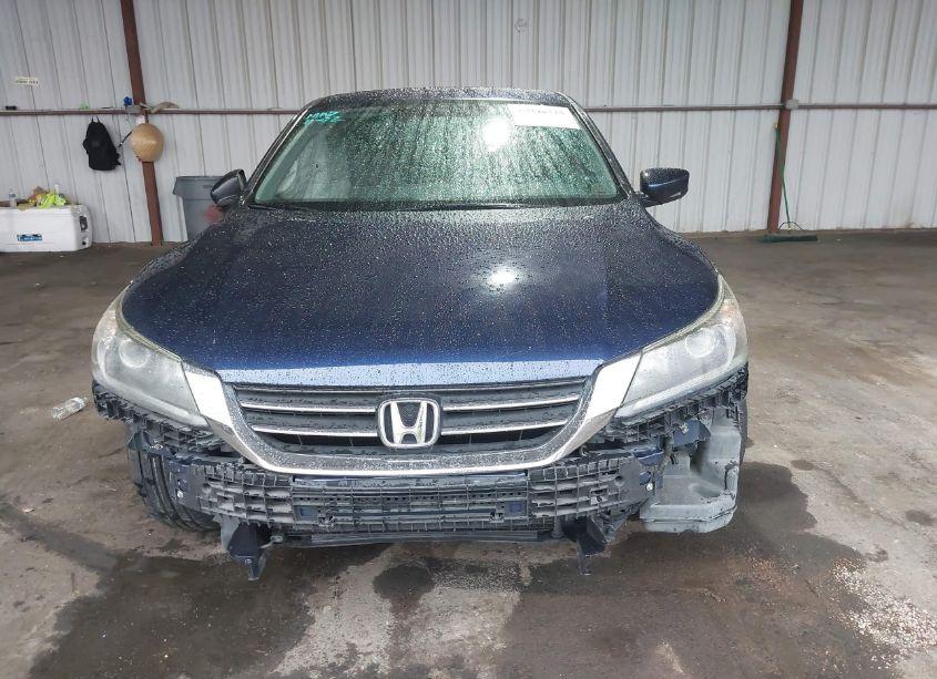 Photo 13 of 2013 Honda Accord LX (VIN 1HGCR2F38DA213800)