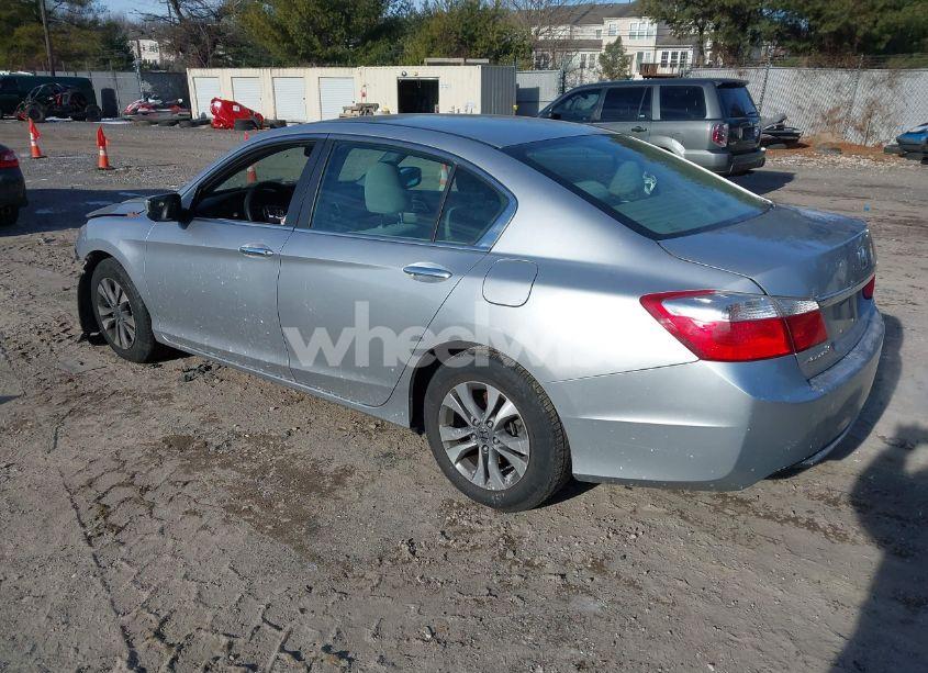 Photo 3 of 2013 Honda Accord LX (VIN 1HGCR2F38DA217877)