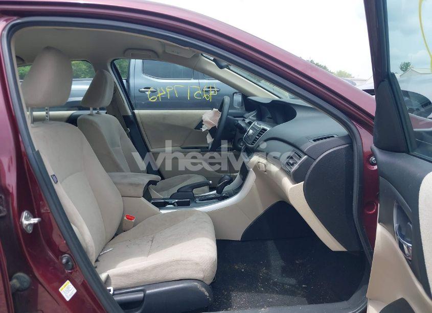 Photo 5 of 2013 Honda Accord LX (VIN 1HGCR2F38DA225770)