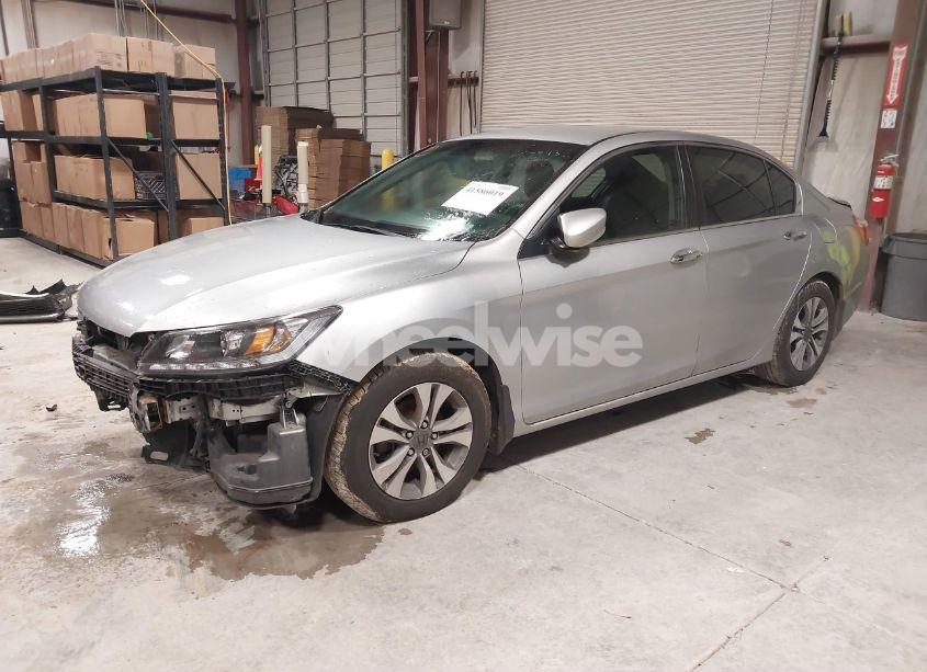 Photo 2 of 2013 Honda Accord LX (VIN 1HGCR2F38DA232220)