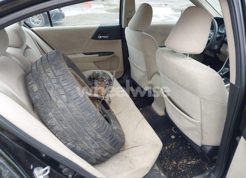 Photo 8 of 2013 Honda Accord LX (VIN 1HGCR2F38DA249874)