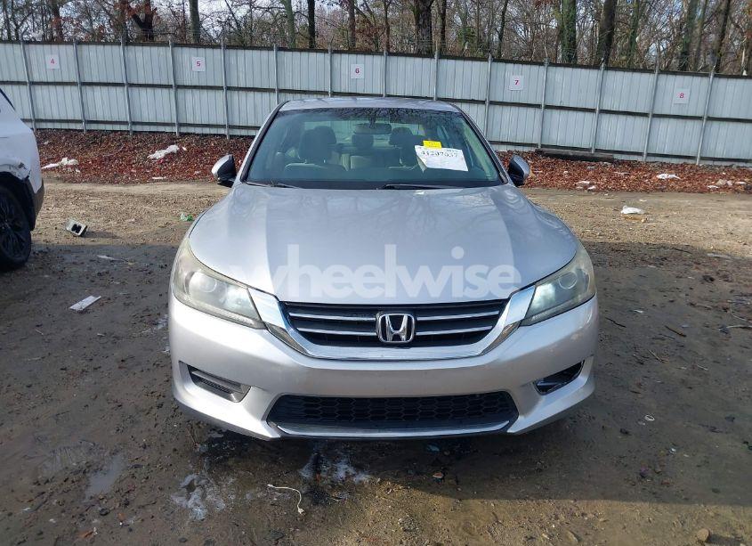 Photo 12 of 2013 Honda Accord LX (VIN 1HGCR2F38DA270112)