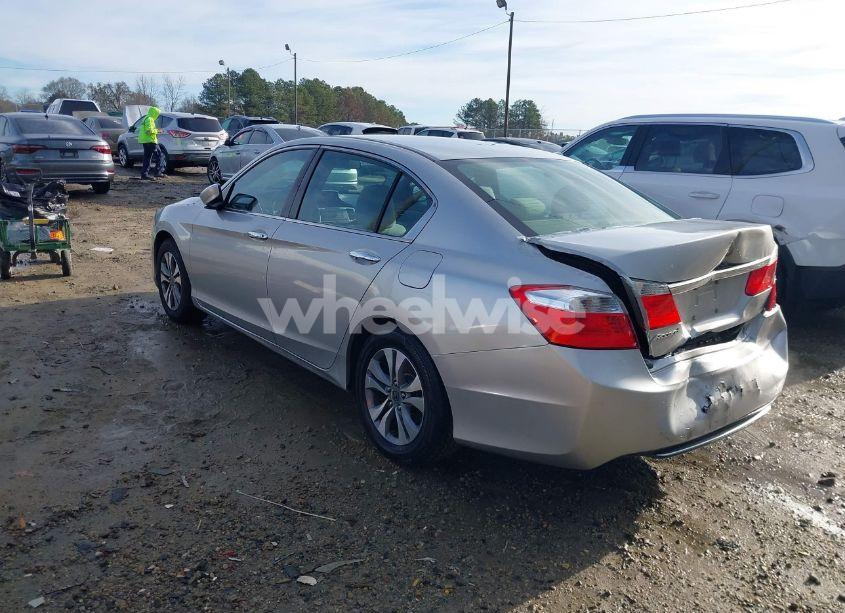 Photo 3 of 2013 Honda Accord LX (VIN 1HGCR2F38DA270112)