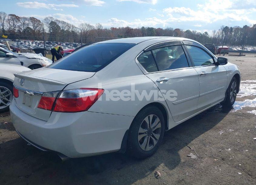 Photo 4 of 2014 Honda Accord LX (VIN 1HGCR2F38EA030091)