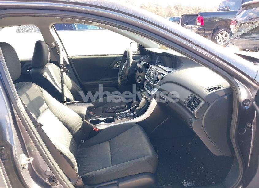 Photo 5 of 2014 Honda Accord LX (VIN 1HGCR2F38EA110538)