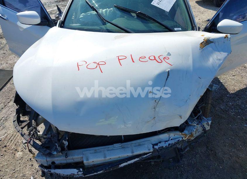 Photo 10 of 2014 Honda Accord LX (VIN 1HGCR2F38EA125542)