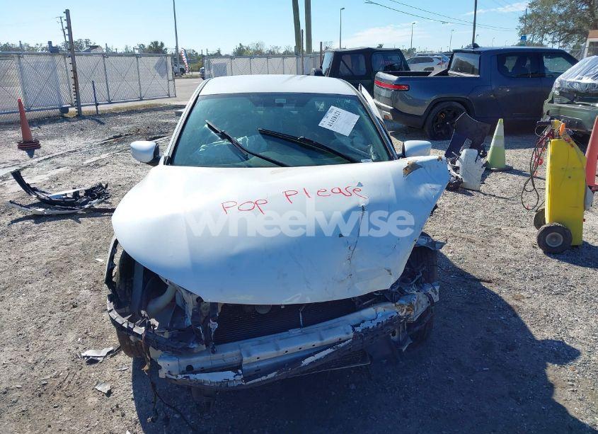 Photo 12 of 2014 Honda Accord LX (VIN 1HGCR2F38EA125542)