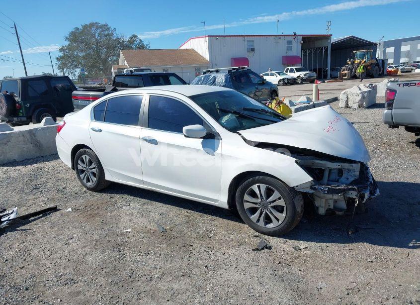 Photo 13 of 2014 Honda Accord LX (VIN 1HGCR2F38EA125542)