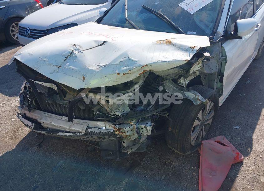 Photo 17 of 2014 Honda Accord LX (VIN 1HGCR2F38EA125542)