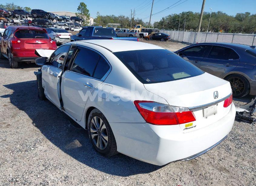Photo 3 of 2014 Honda Accord LX (VIN 1HGCR2F38EA125542)